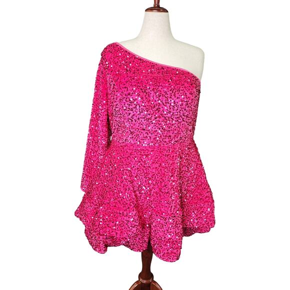 NWT Magenta Pink Asymmetric One Long Sleeve Short Sequin Dress - Picture 1 of 10